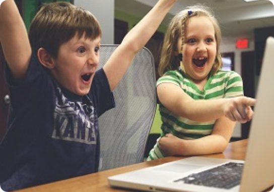 Estudio: las habilidades de mecanografía mejoran el deletreo y la composición de palabras